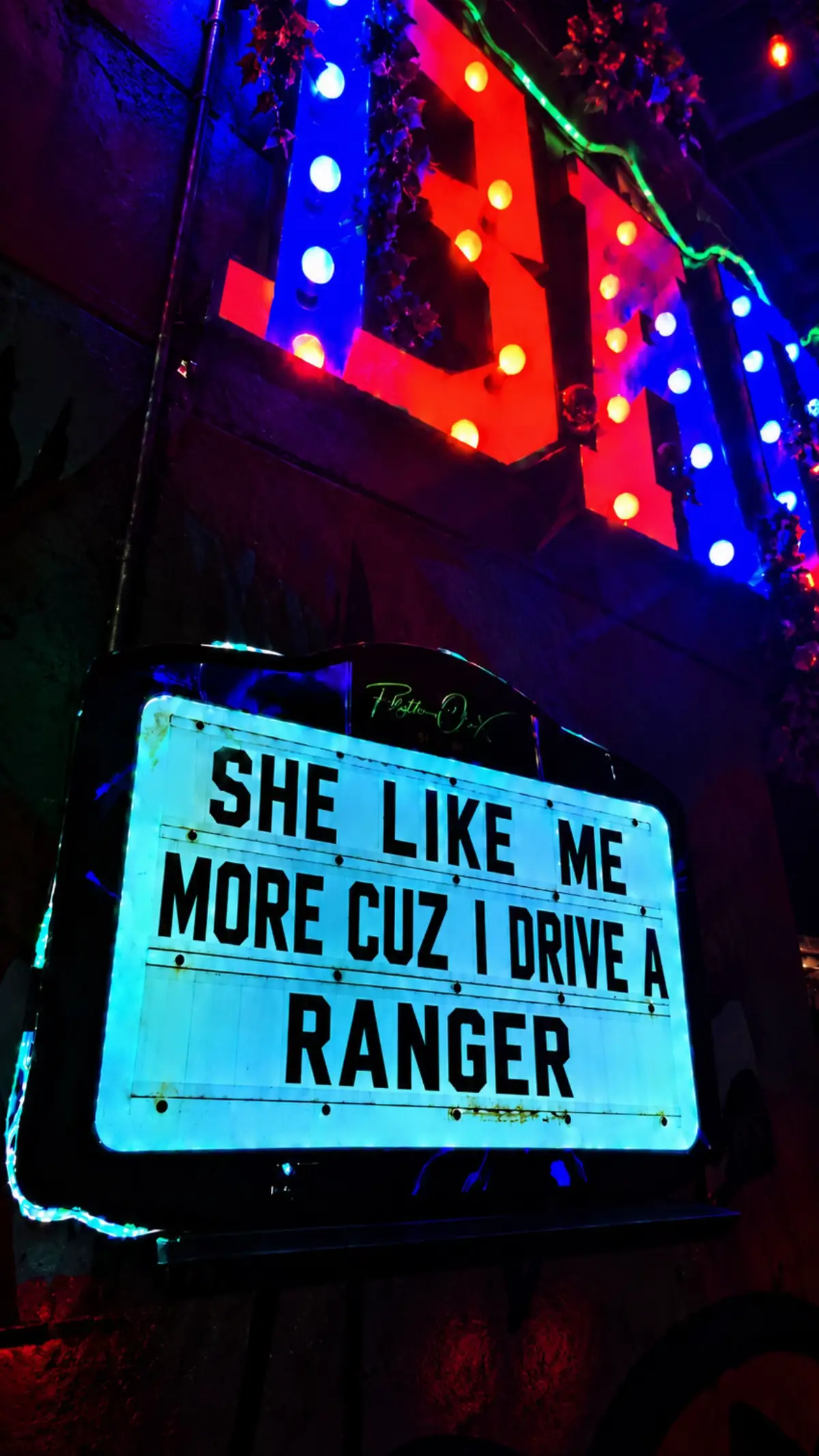 @𝙉𝙖𝙩𝙝𝙖𝙣.