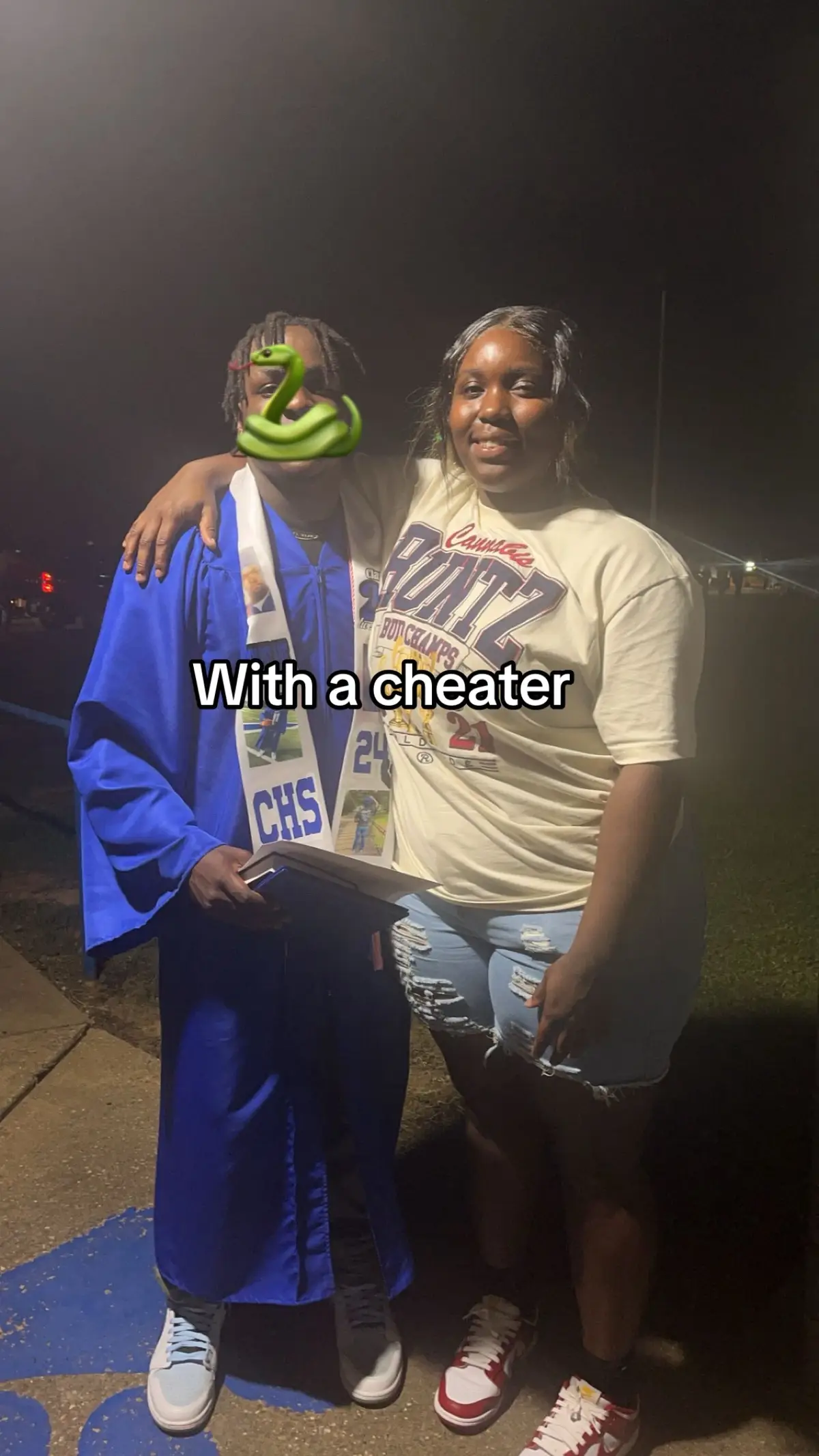 @LT