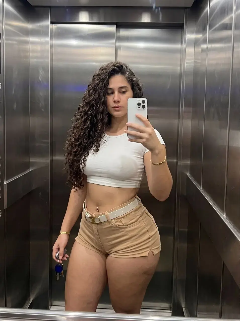 @Thais Cunha
