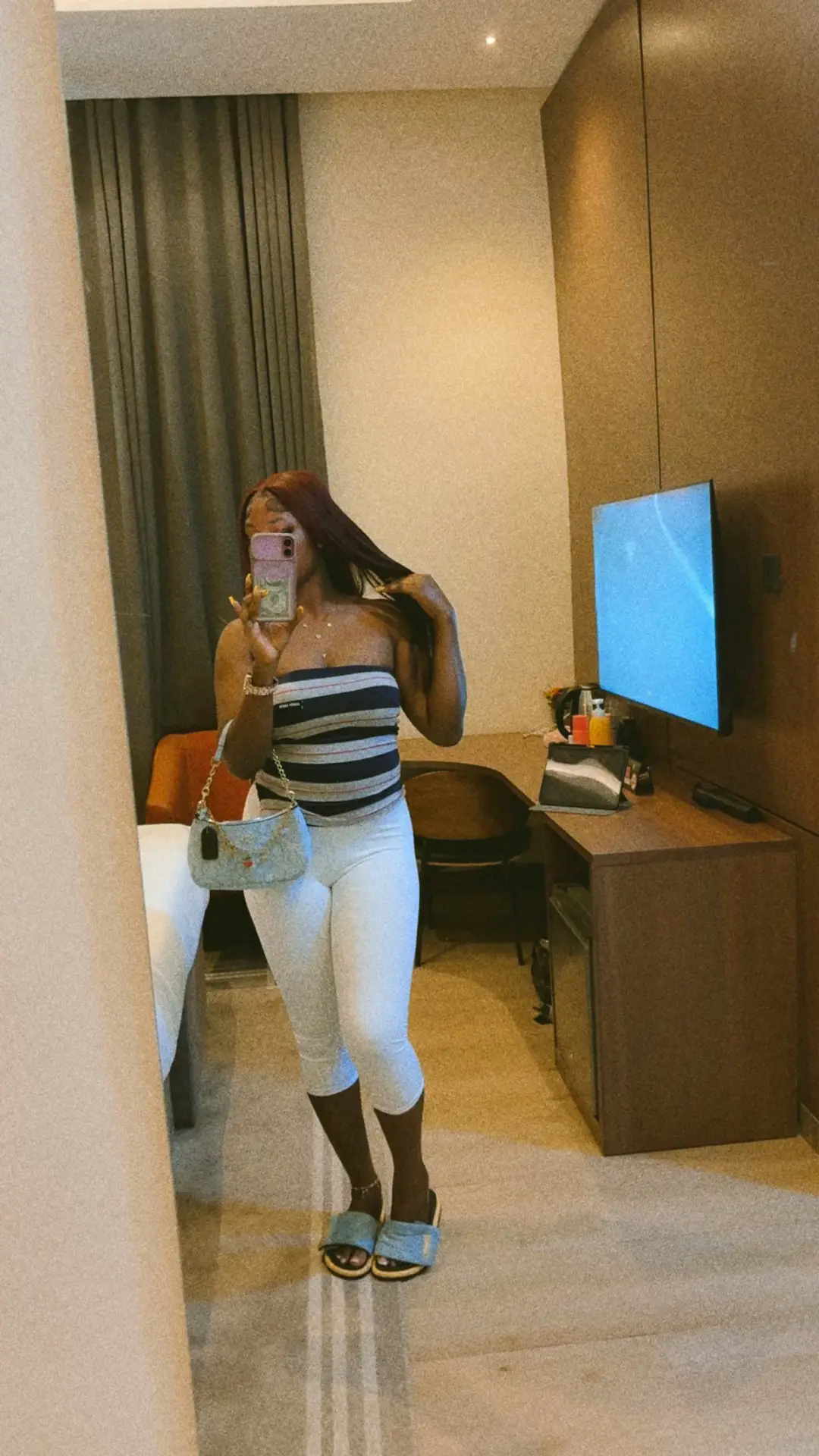 @Ife🍒🍒