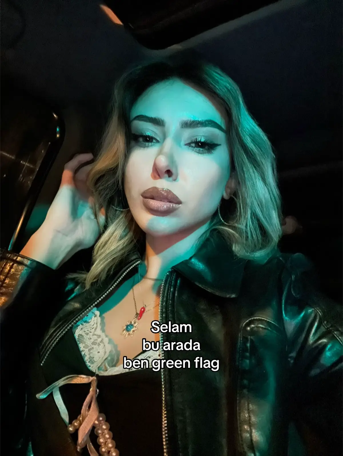 @Esra