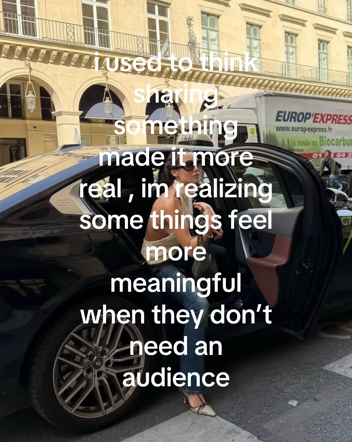 @💸