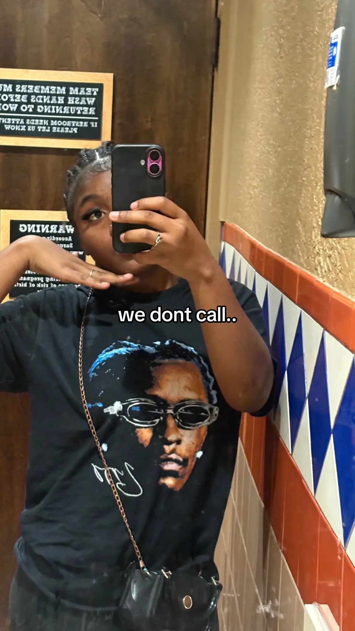 @randomlymaree