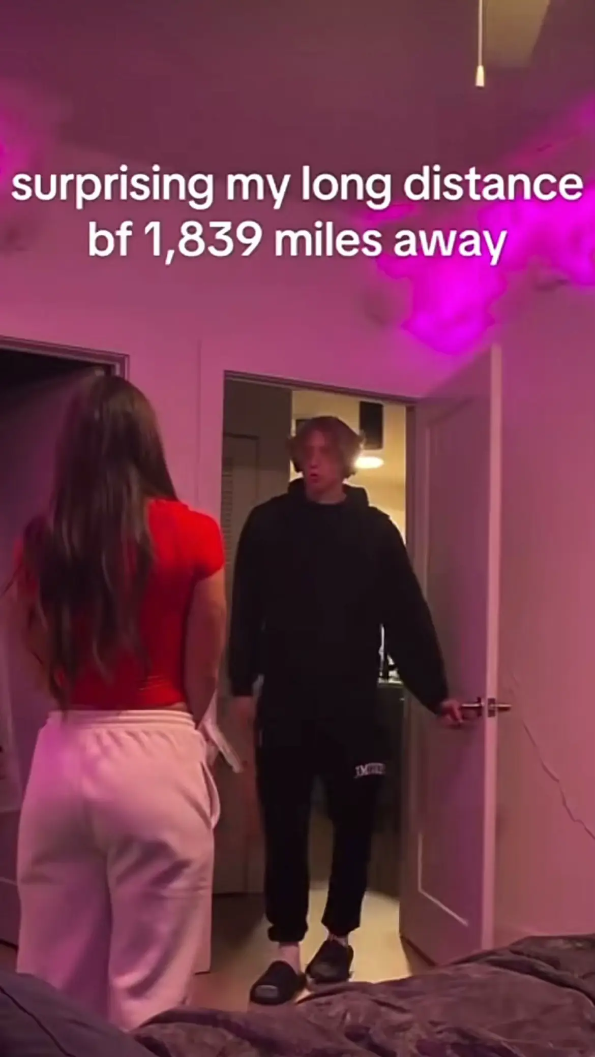 @ℰ