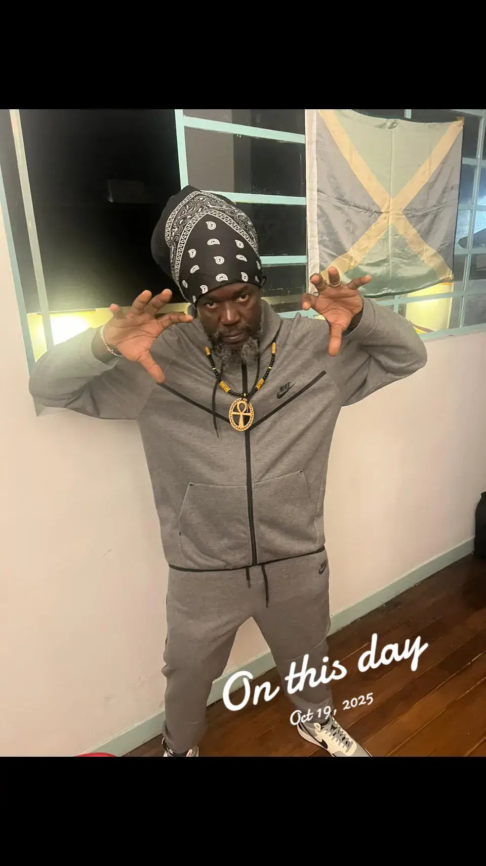 @Andy Fhiyahshua Jackson