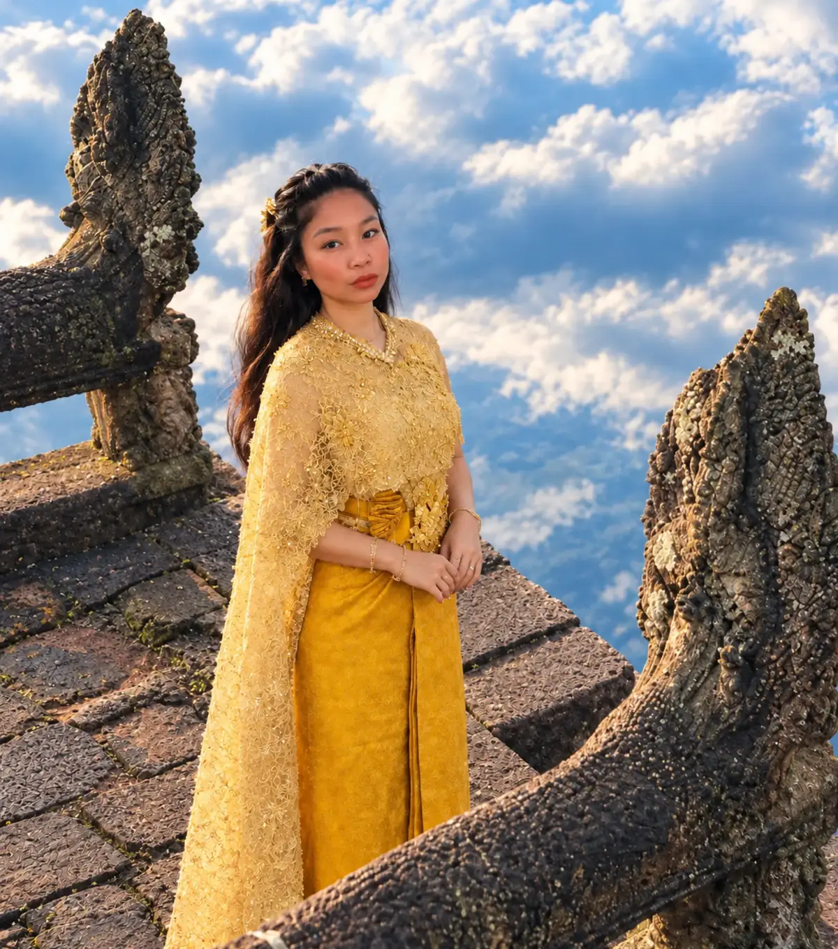 @Chantheary( ចន្ទ័ធារឹ ស៊ុយអែត)