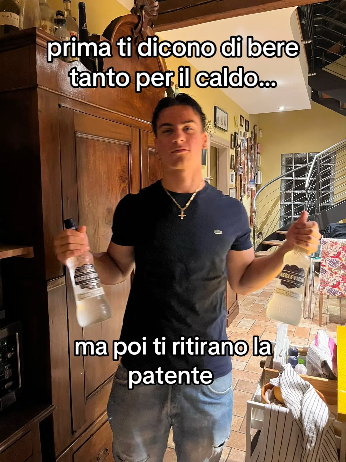 @ℰ