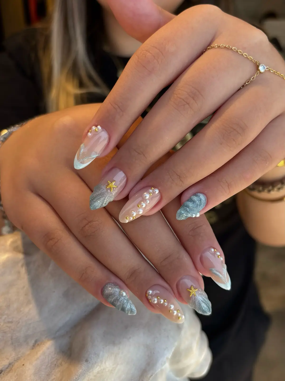 @esinnailss