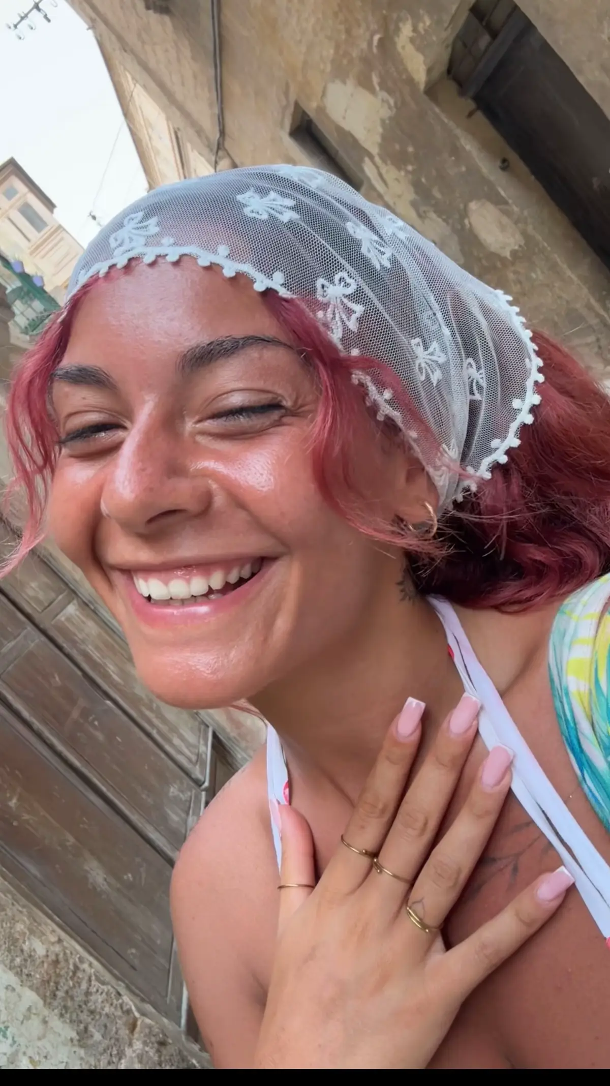 @Nika Giannino