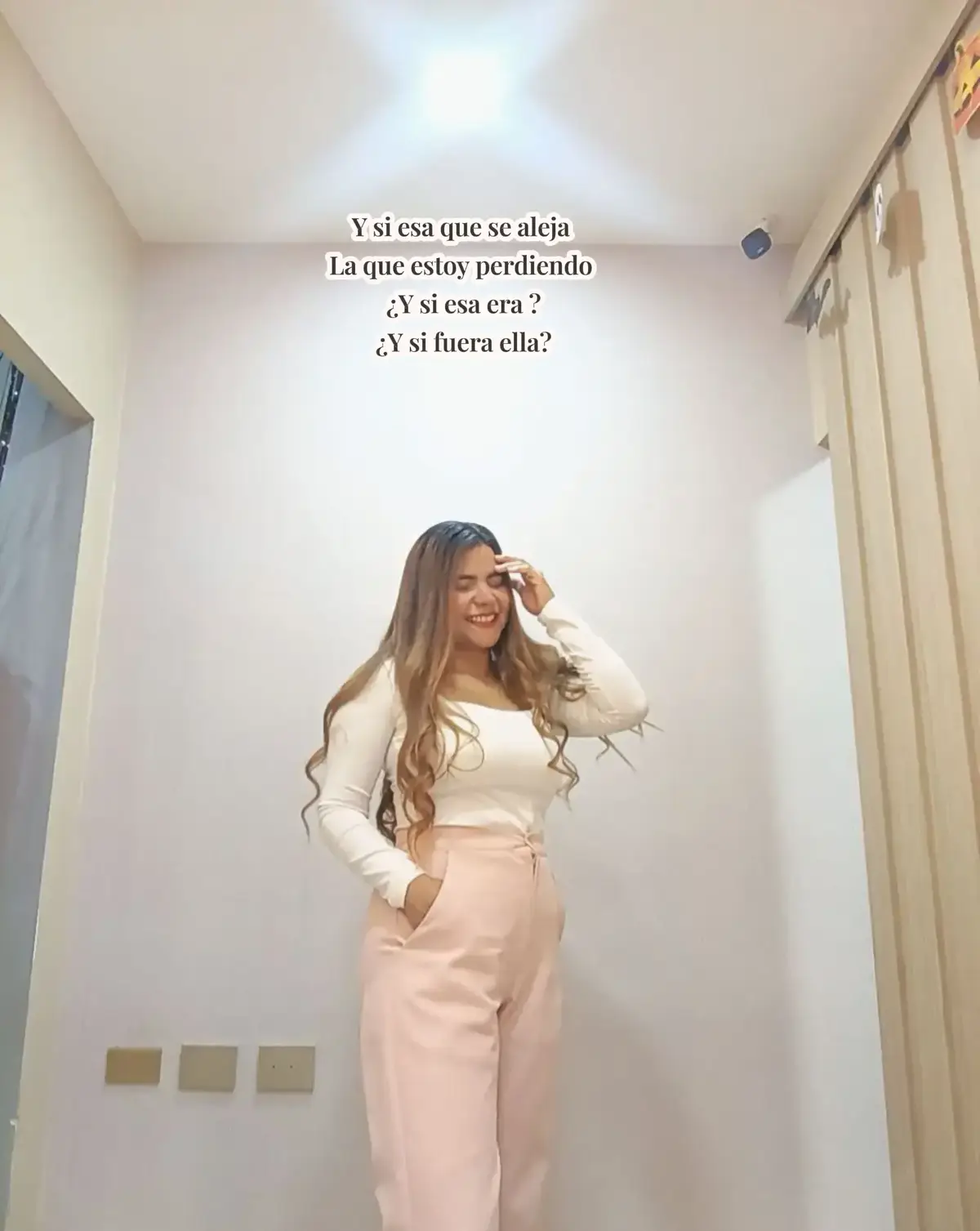 @NICOLE MENDOZA🍕🏖️