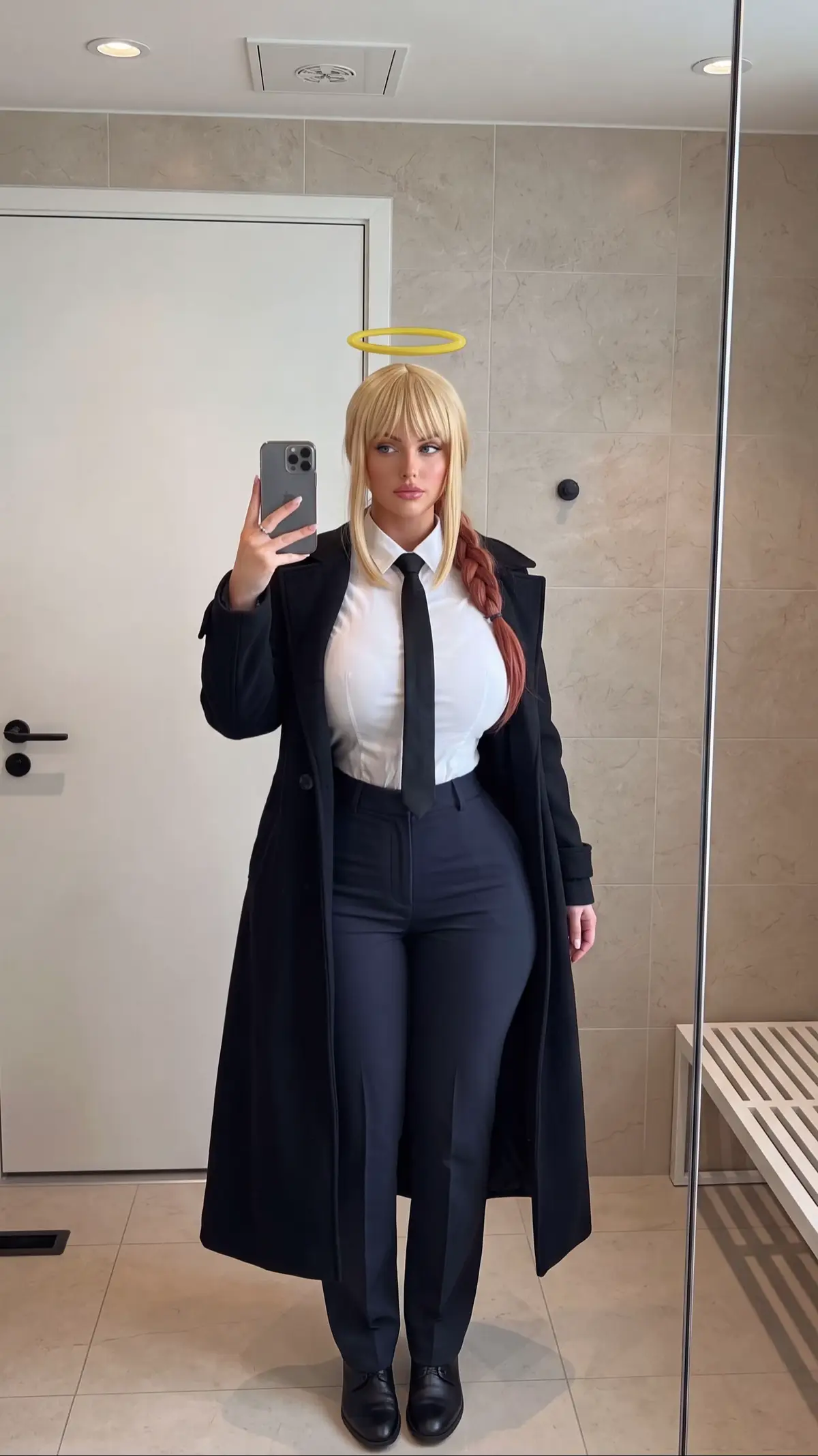 @AmberBullockCosplays