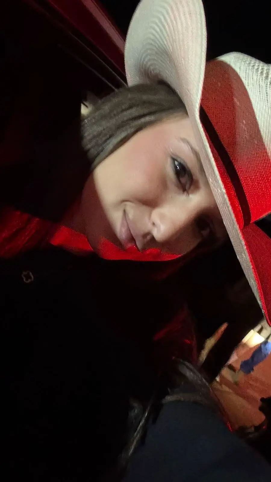 @__izareis
