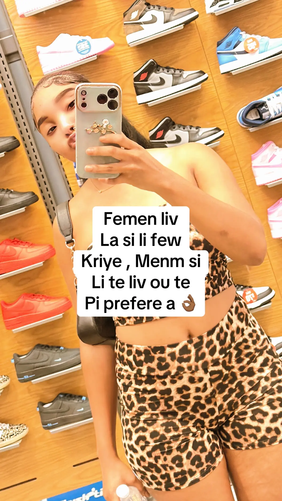 @Iambienneka