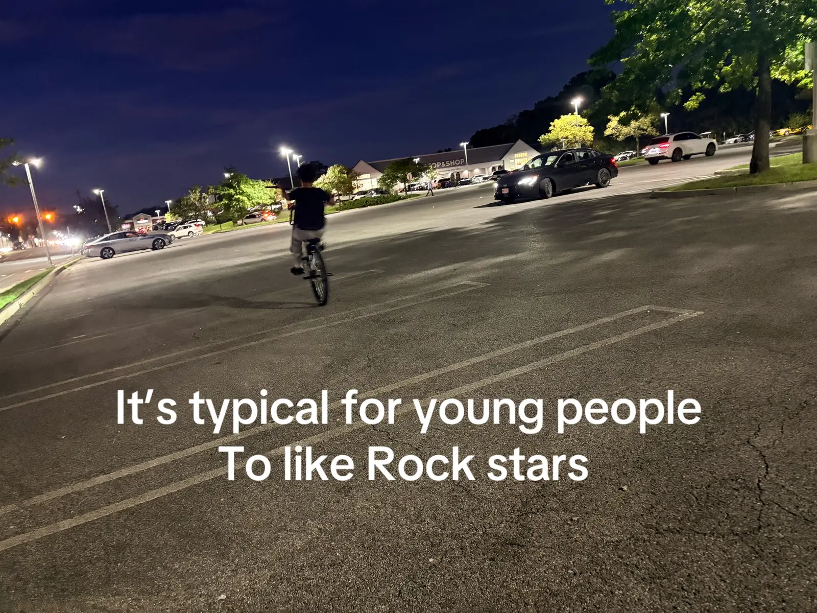 @🧟♂️