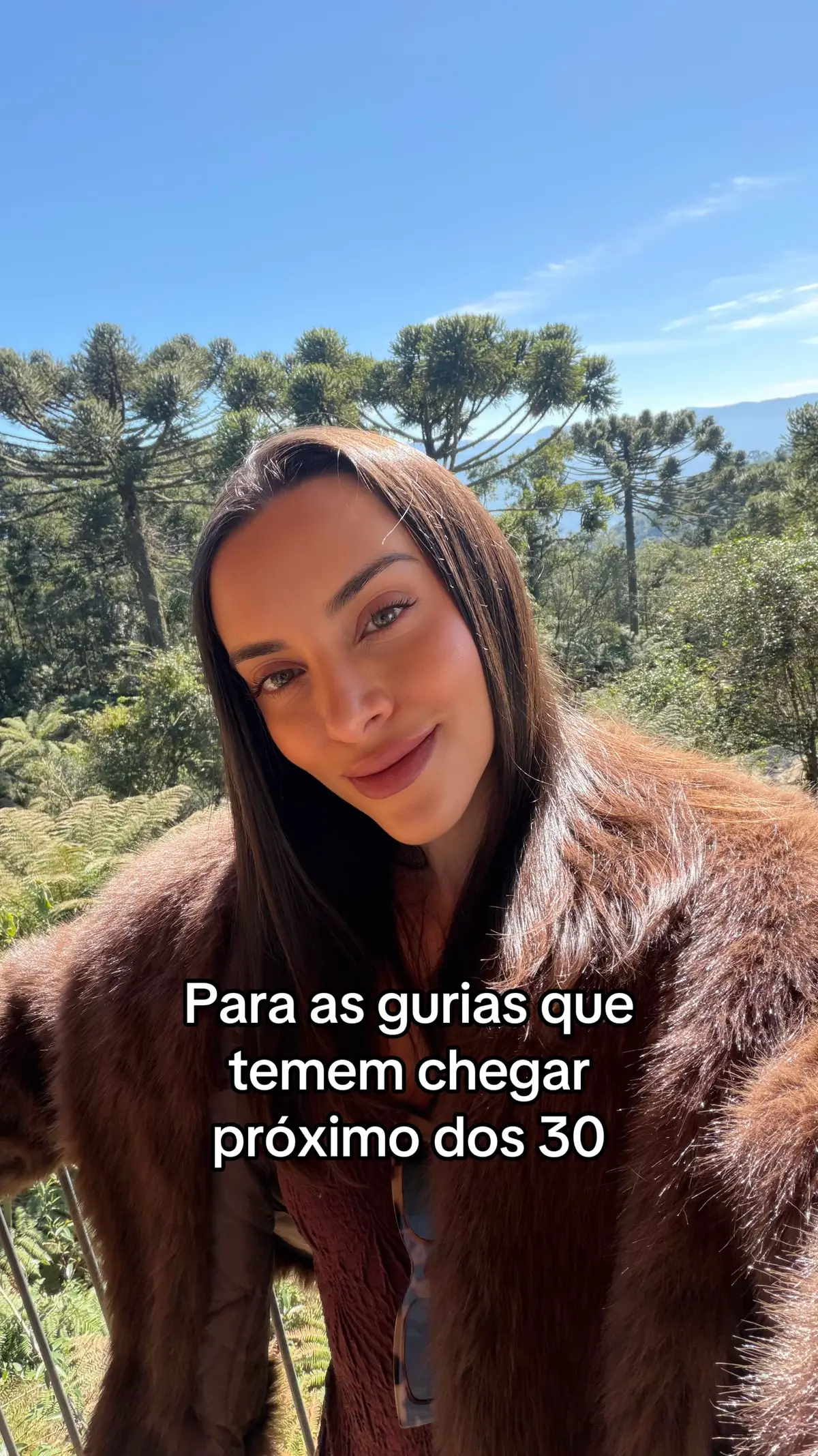 @Dra Julia Vasconcellos