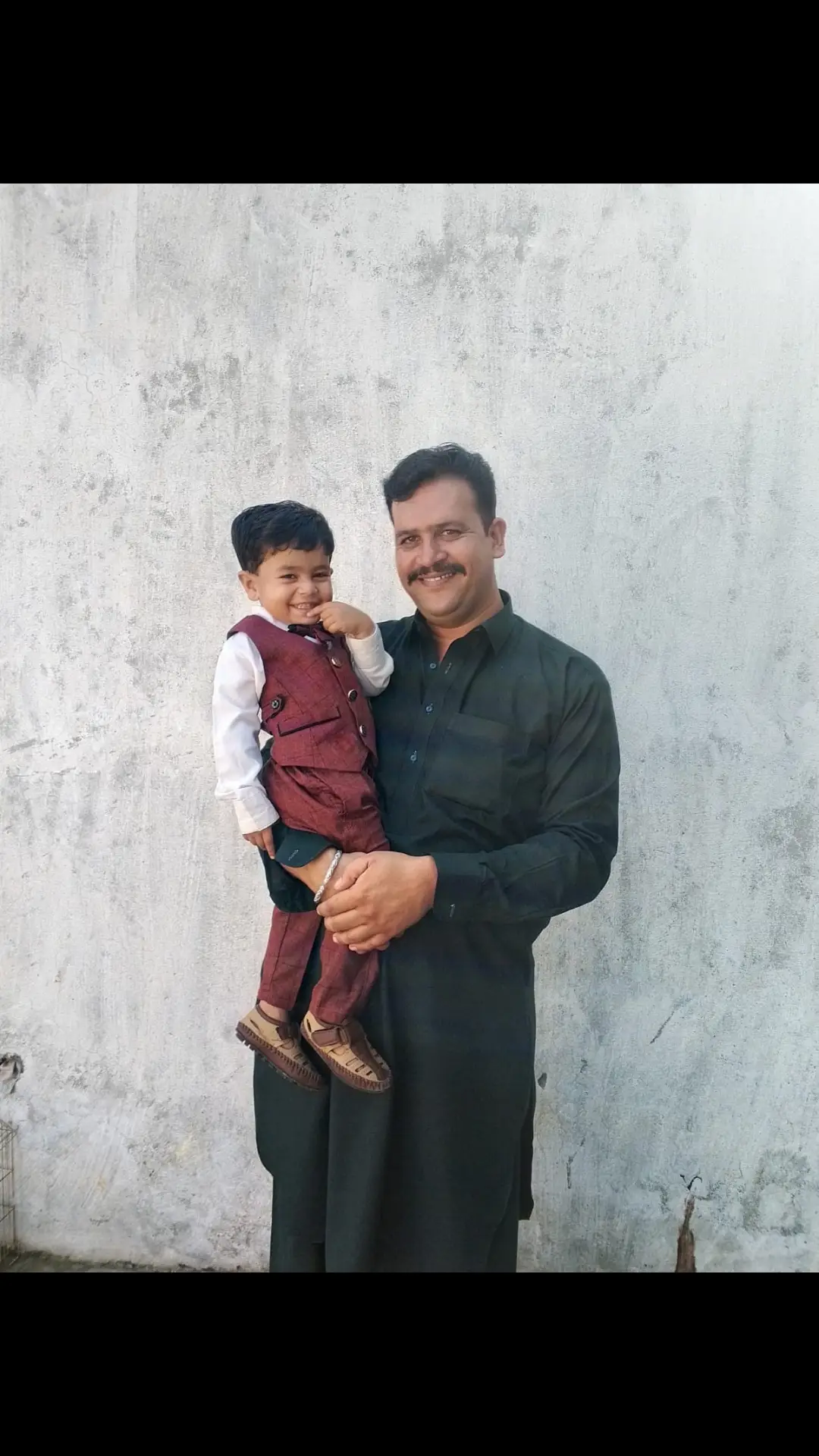 @Syed Naqvi 121472