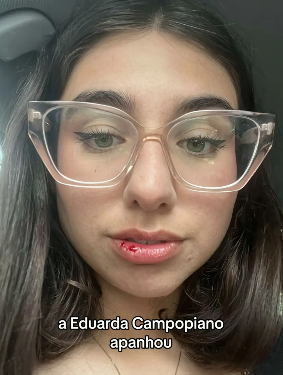 @🍷
