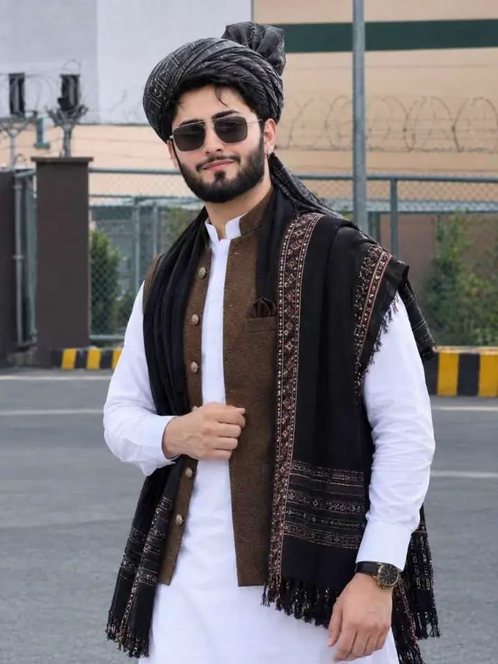 @kingAadi001