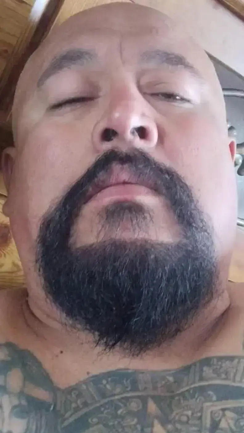 @MISTER GUZMAN