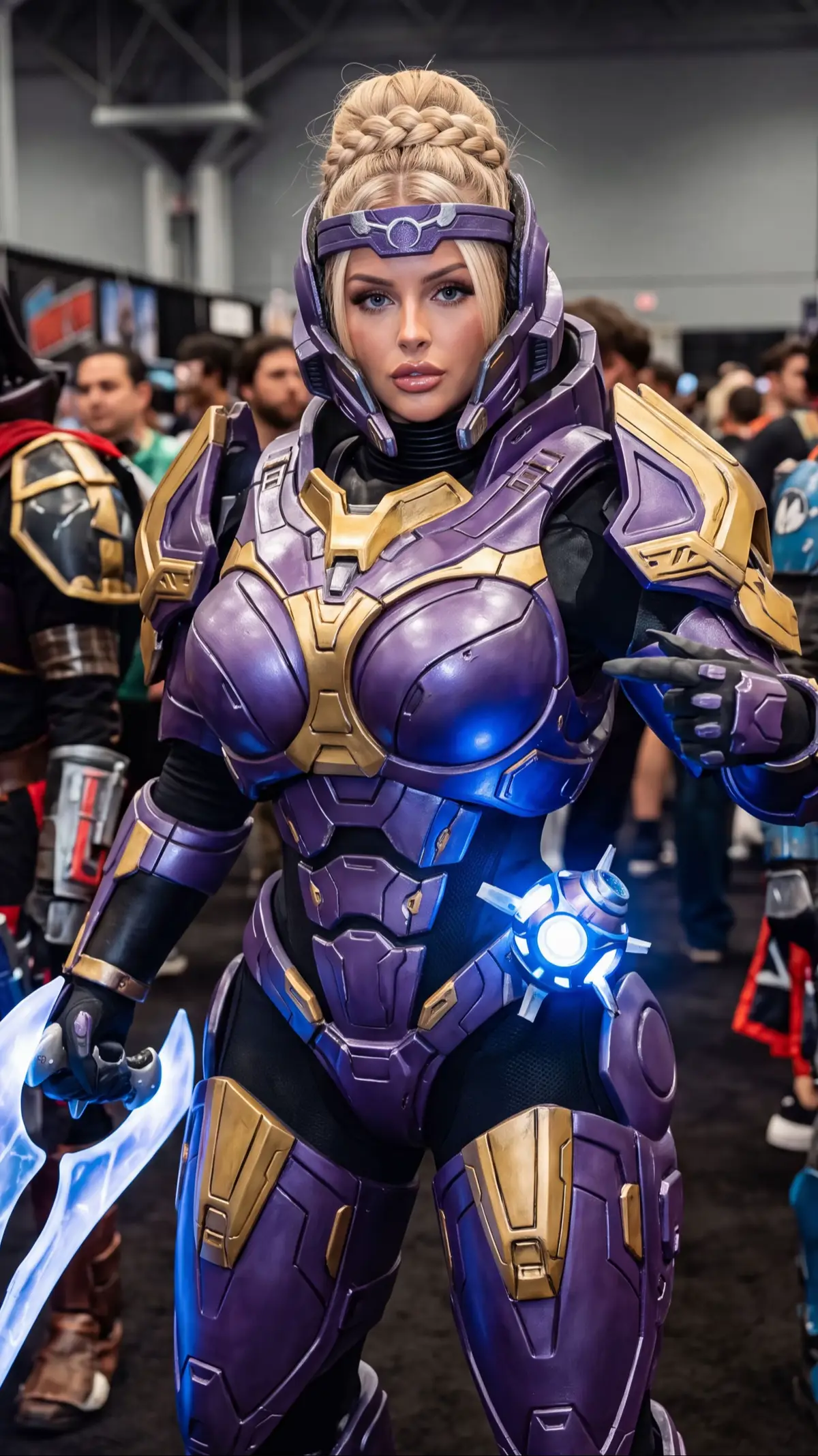 @AmberBullockCosplays
