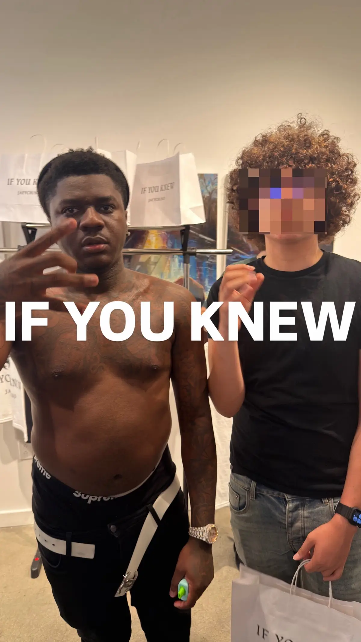 @️