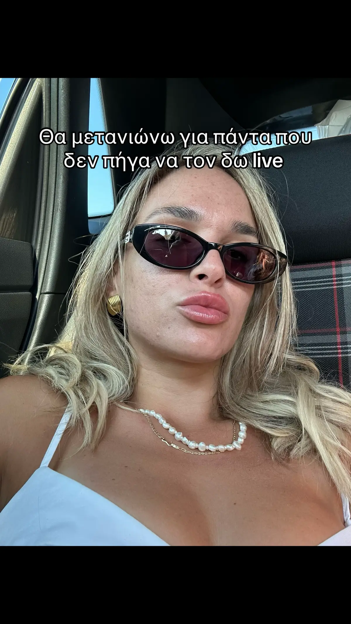@melinaksez
