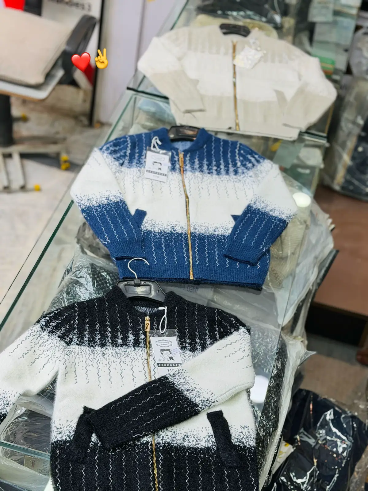 @AK BRAND GARMENTS 🧥