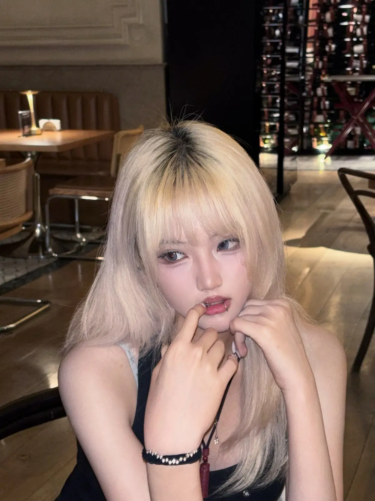 @ゆり