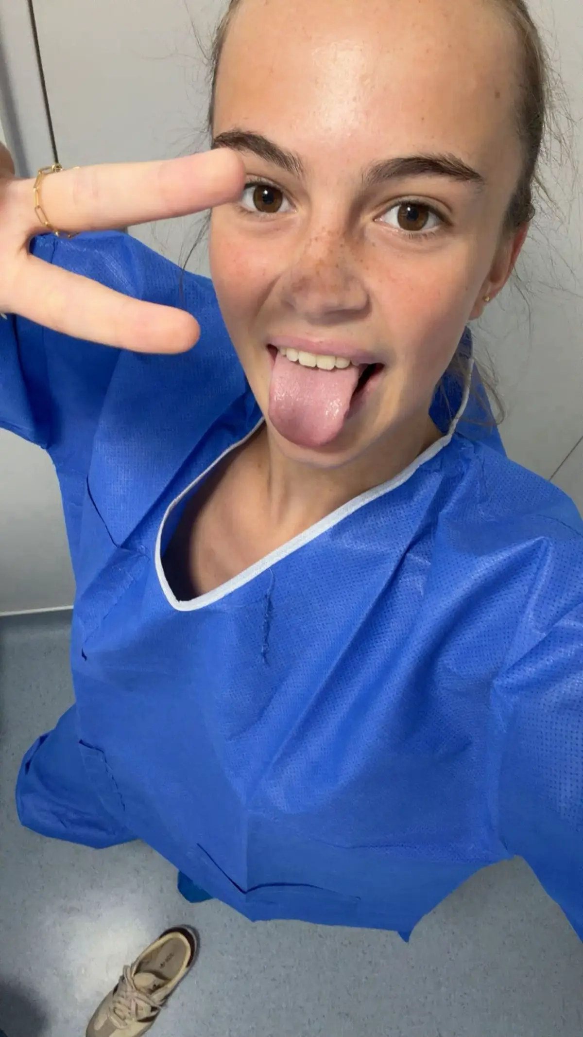 @valentinederibas