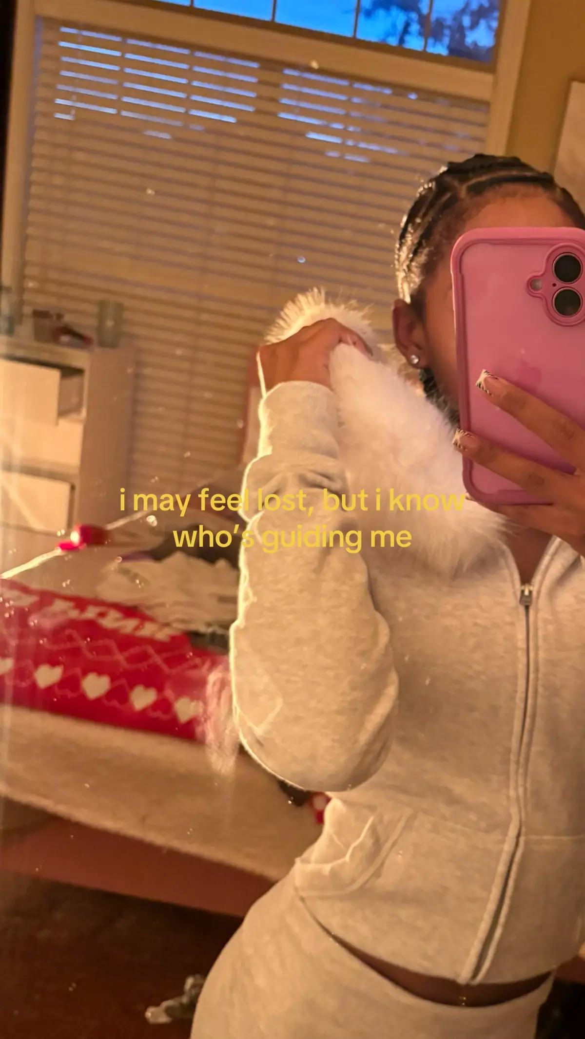 @justasexysadaquarius