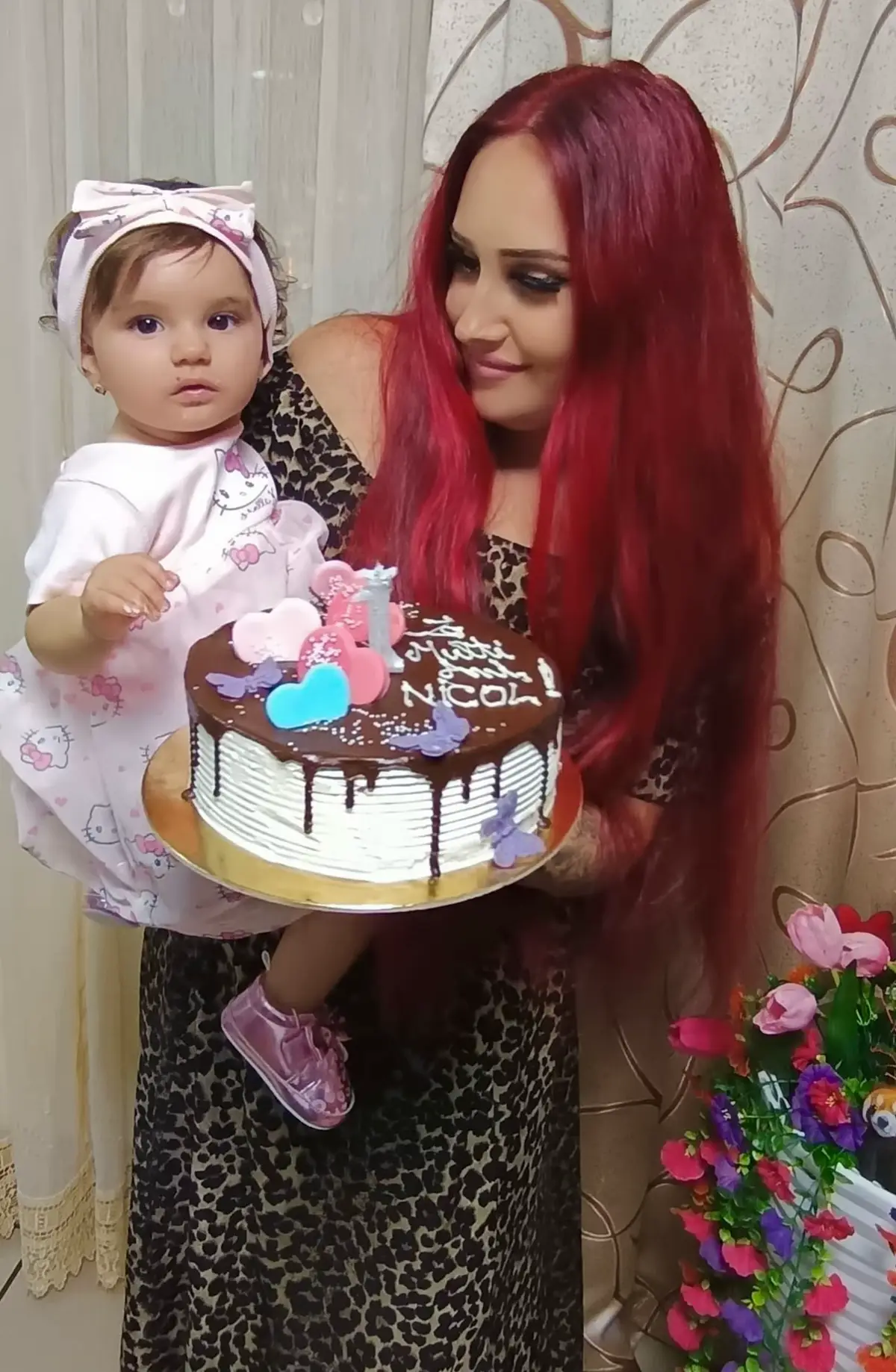 @Nico Nicole