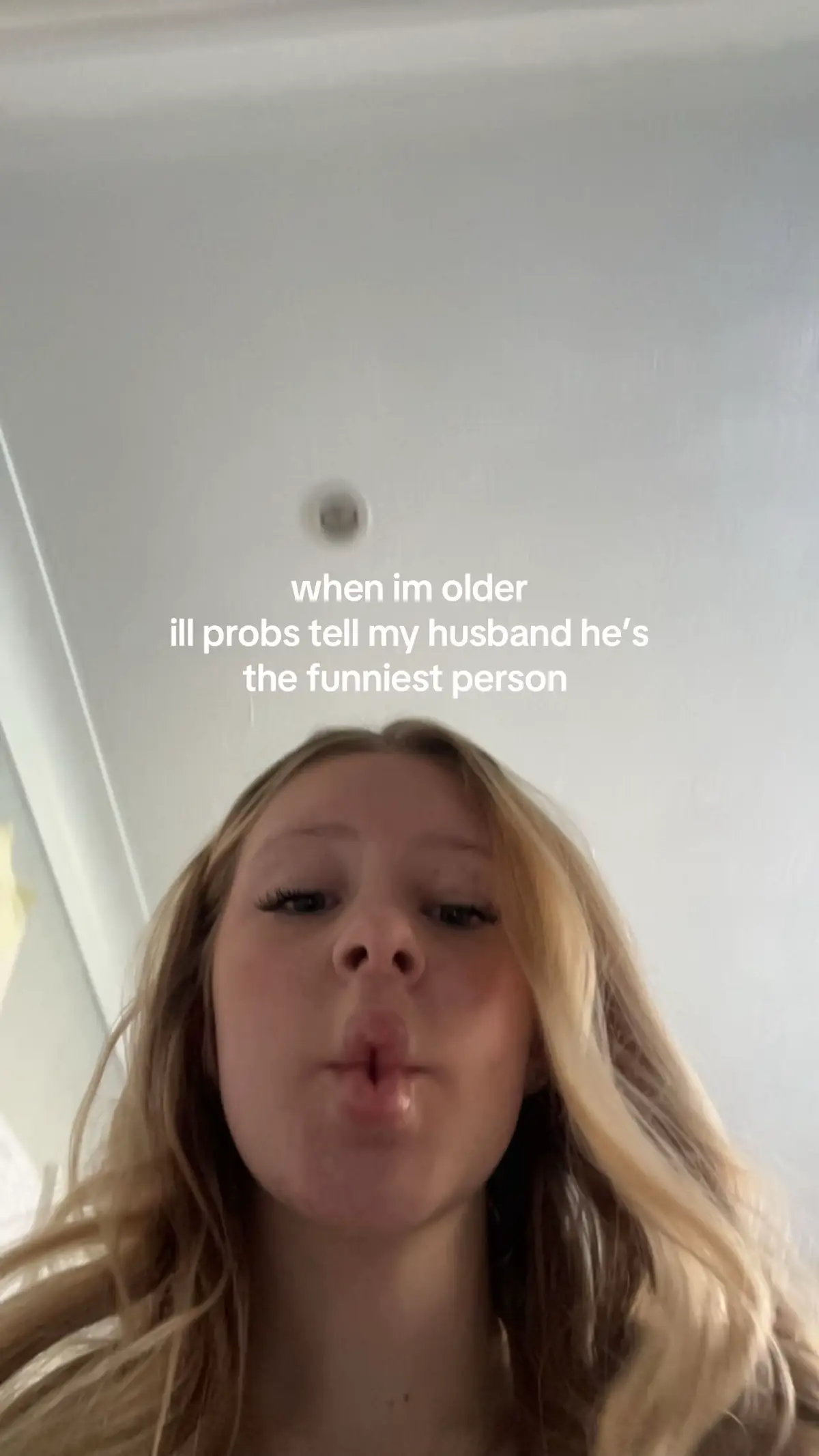 @ℰ