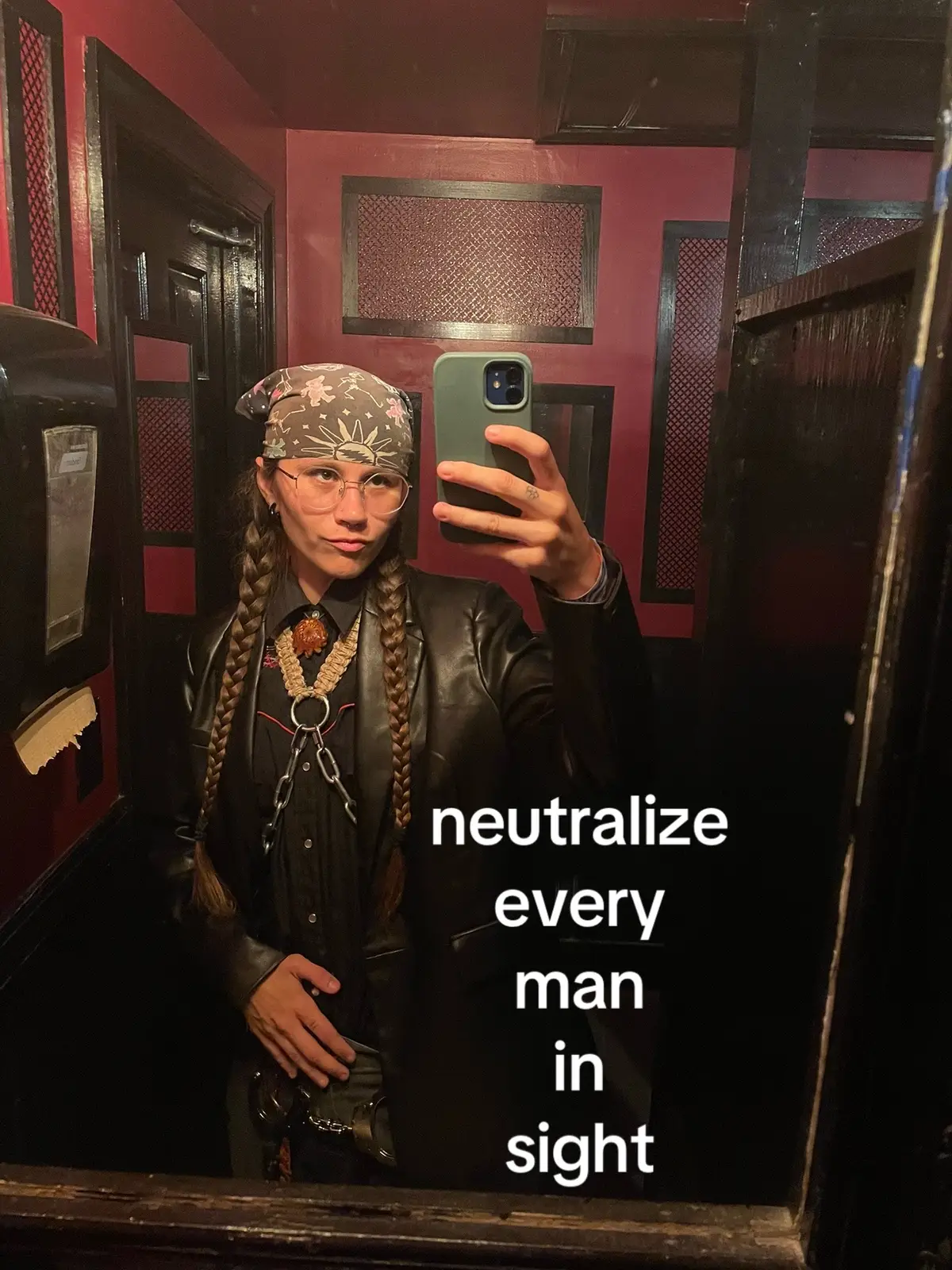 @ca⛓️en