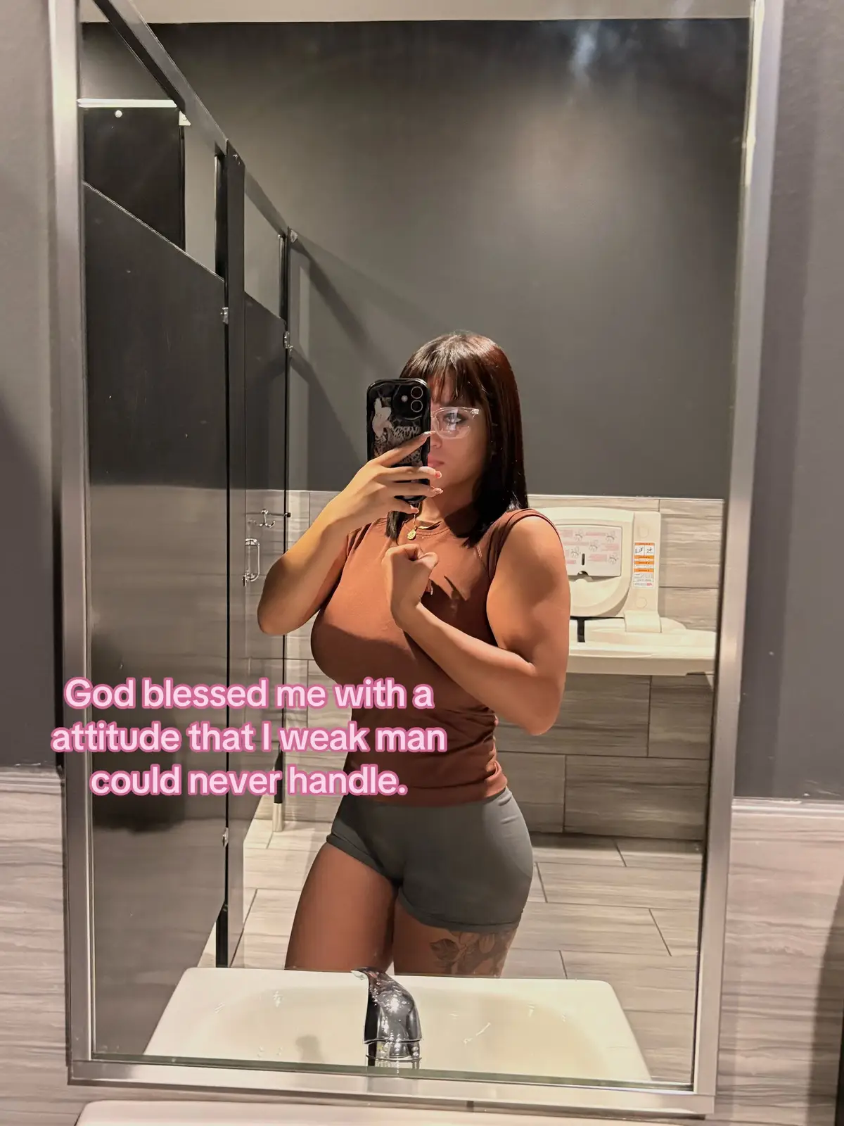 @iluvv_yr1