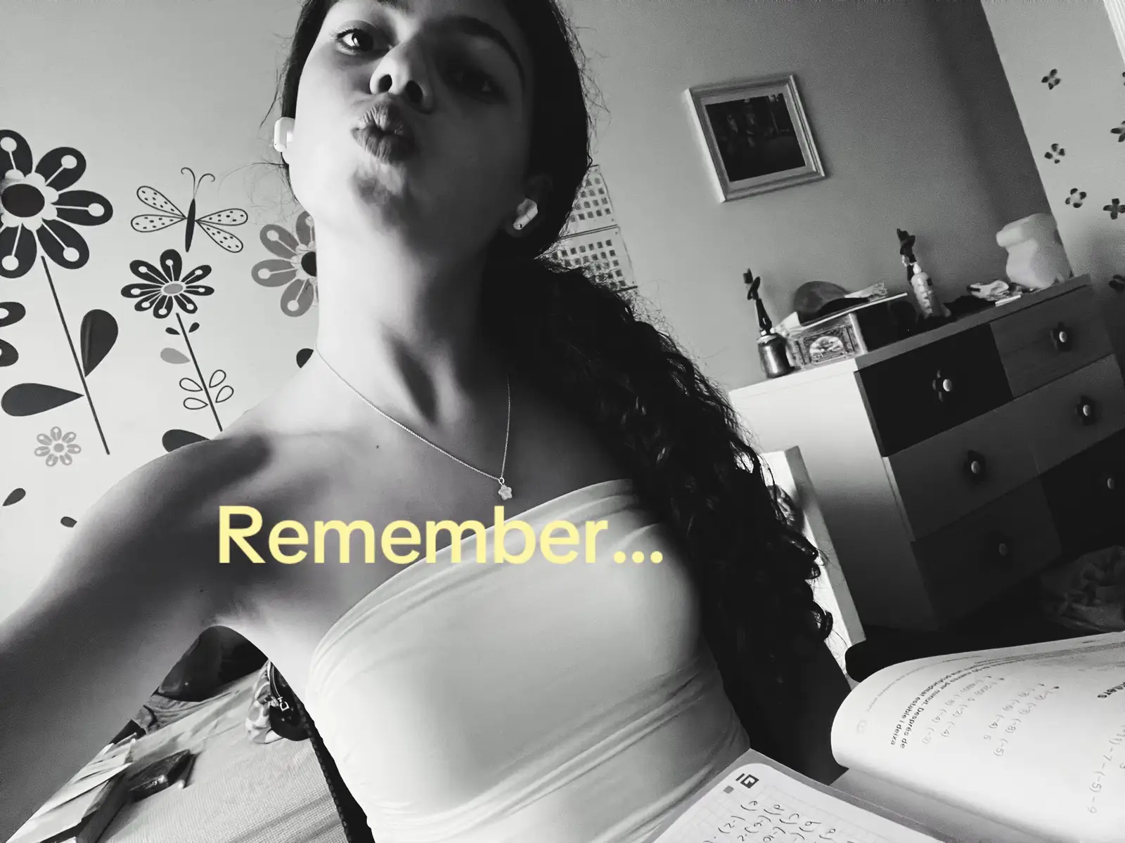 @Mariaaa_13