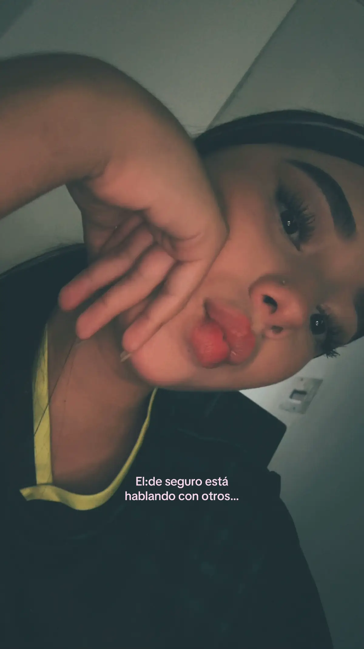 @🫠.