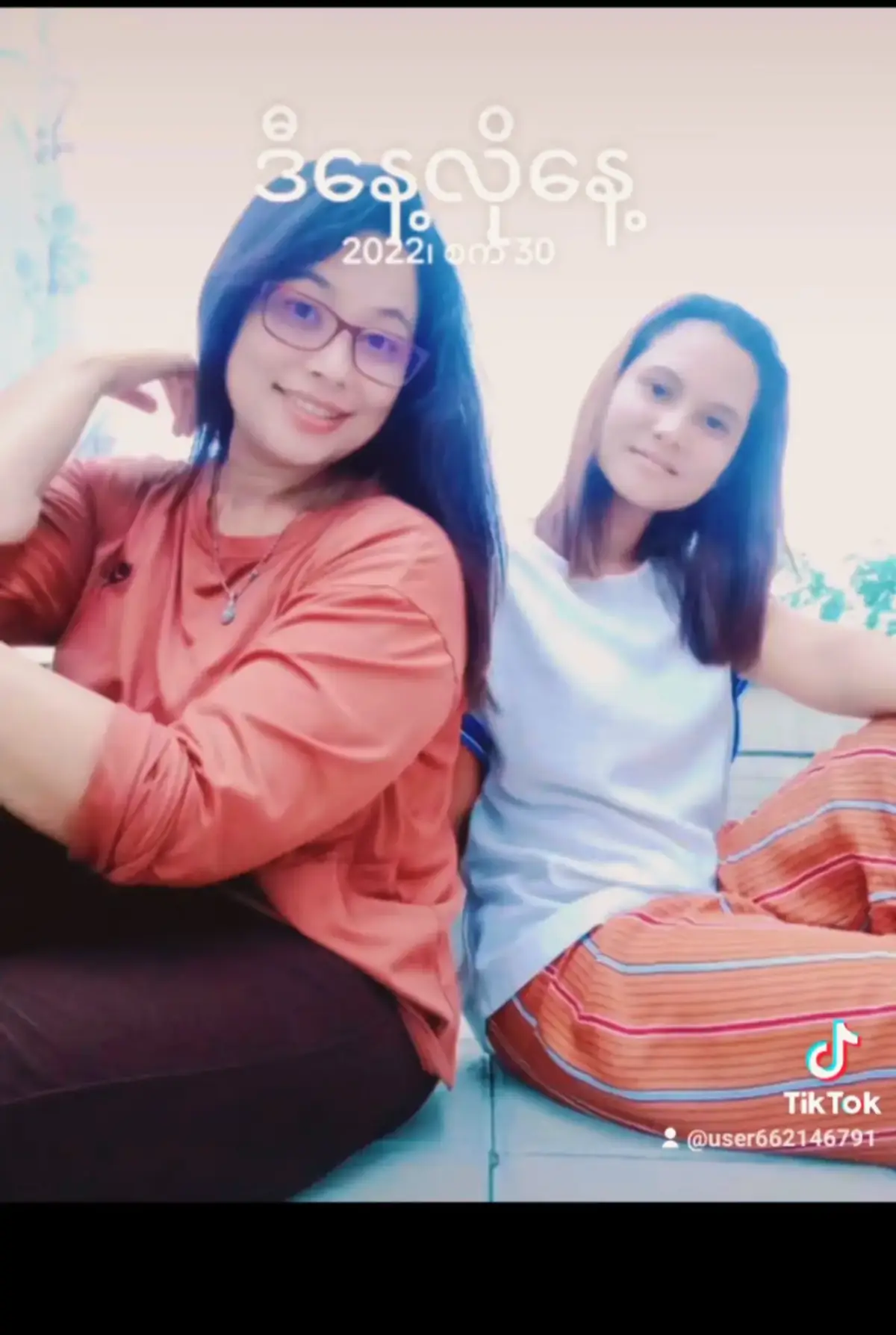 @မိုရာ🩵🩷🤍❤️🧡💙💛