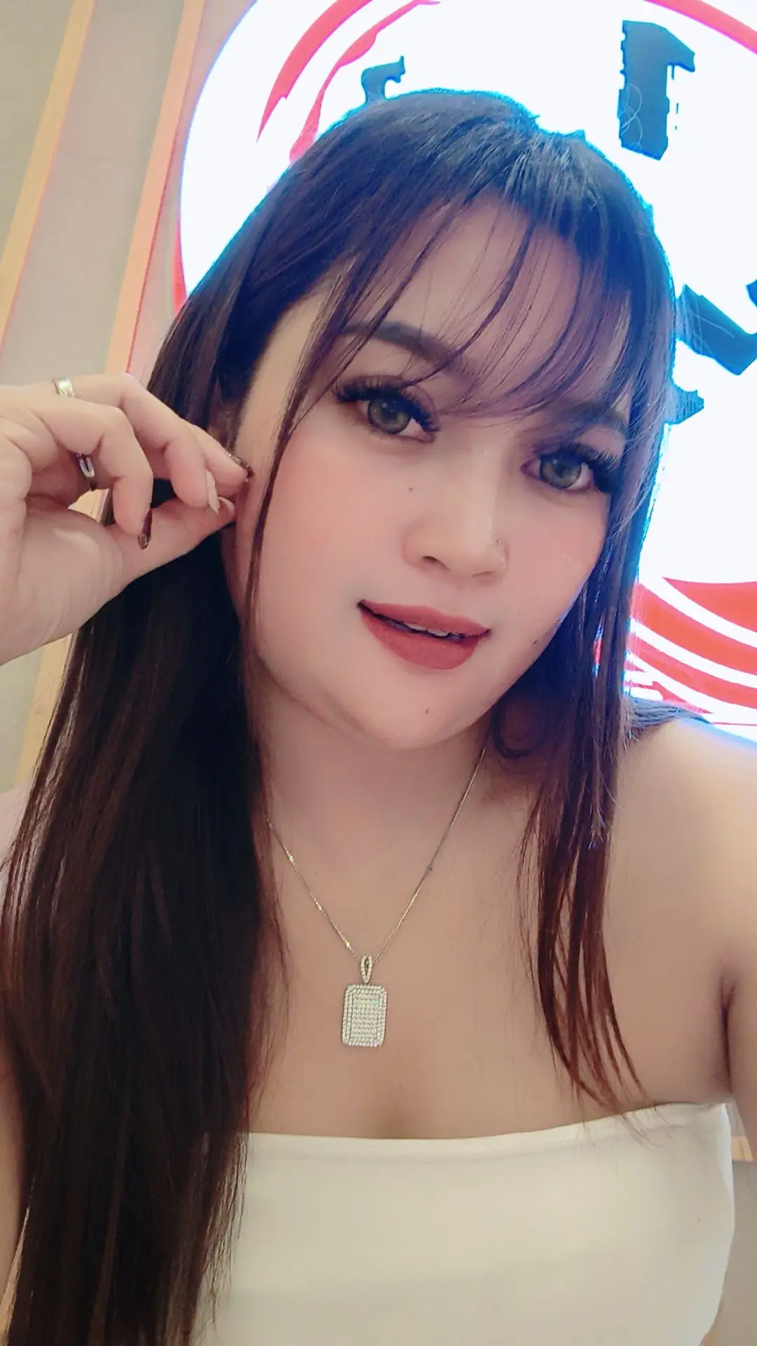 @Adhe_uswatun