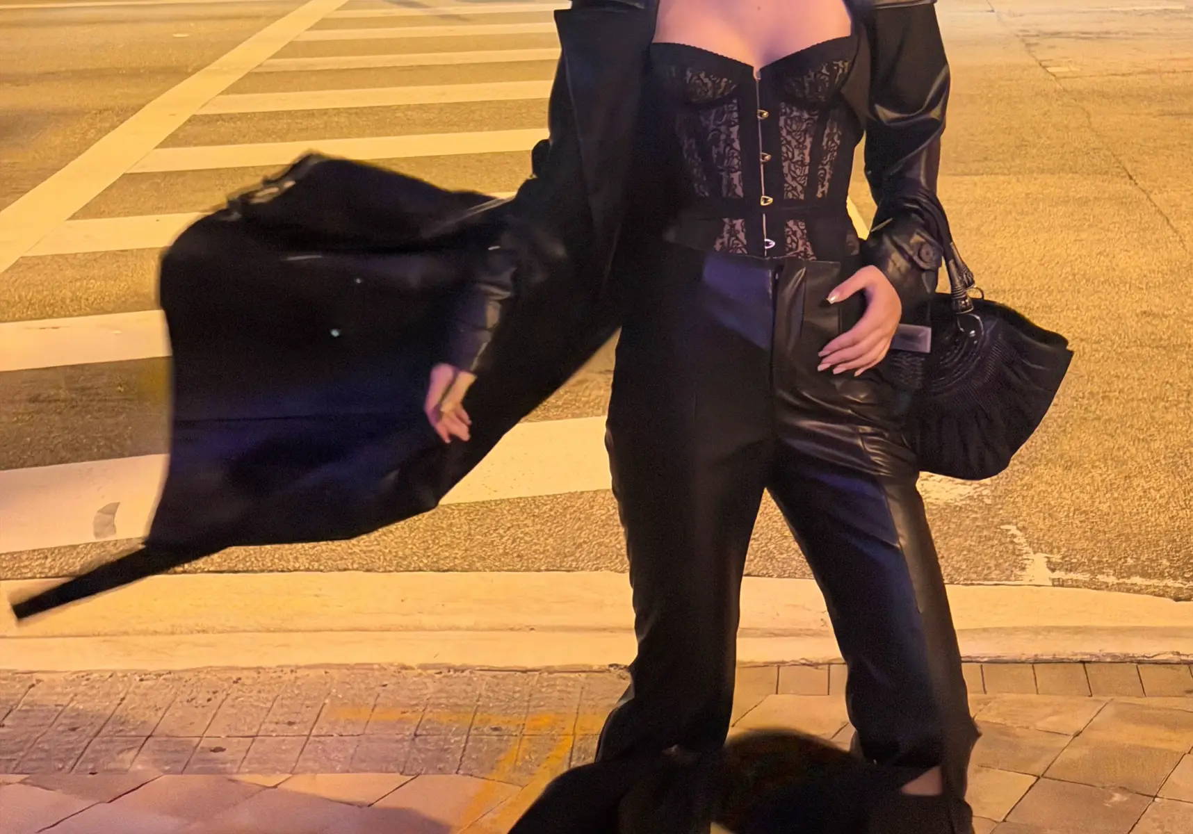 @elayna