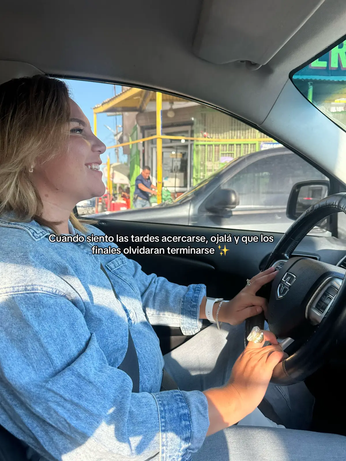 @La t&iacute;a weda🌸