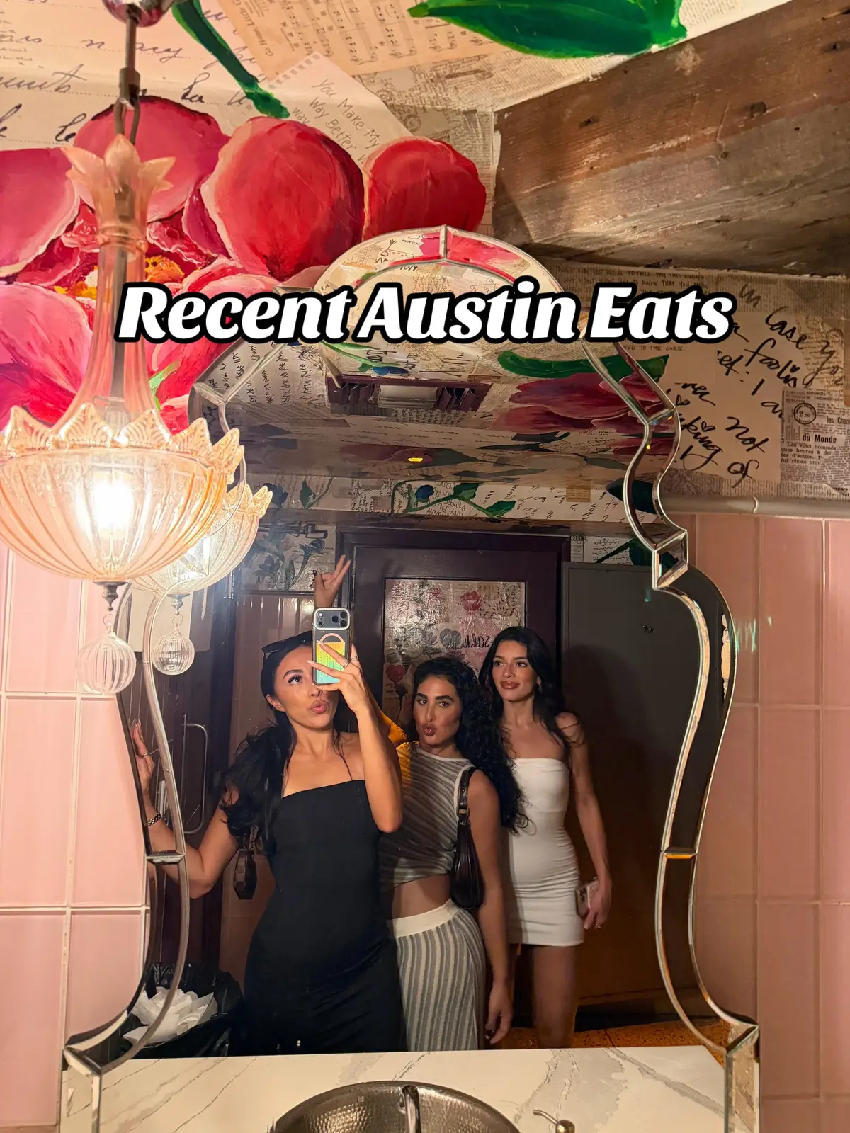 @Santina | Austin Creator