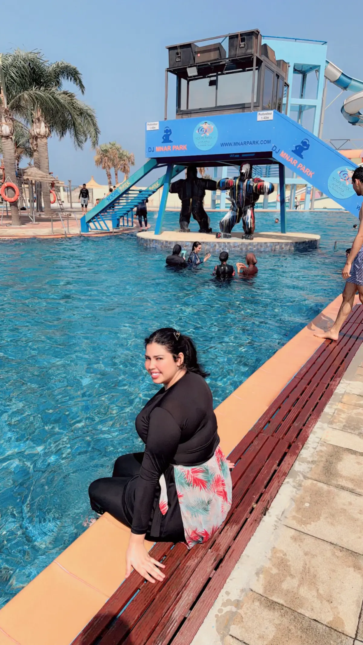 @Siham