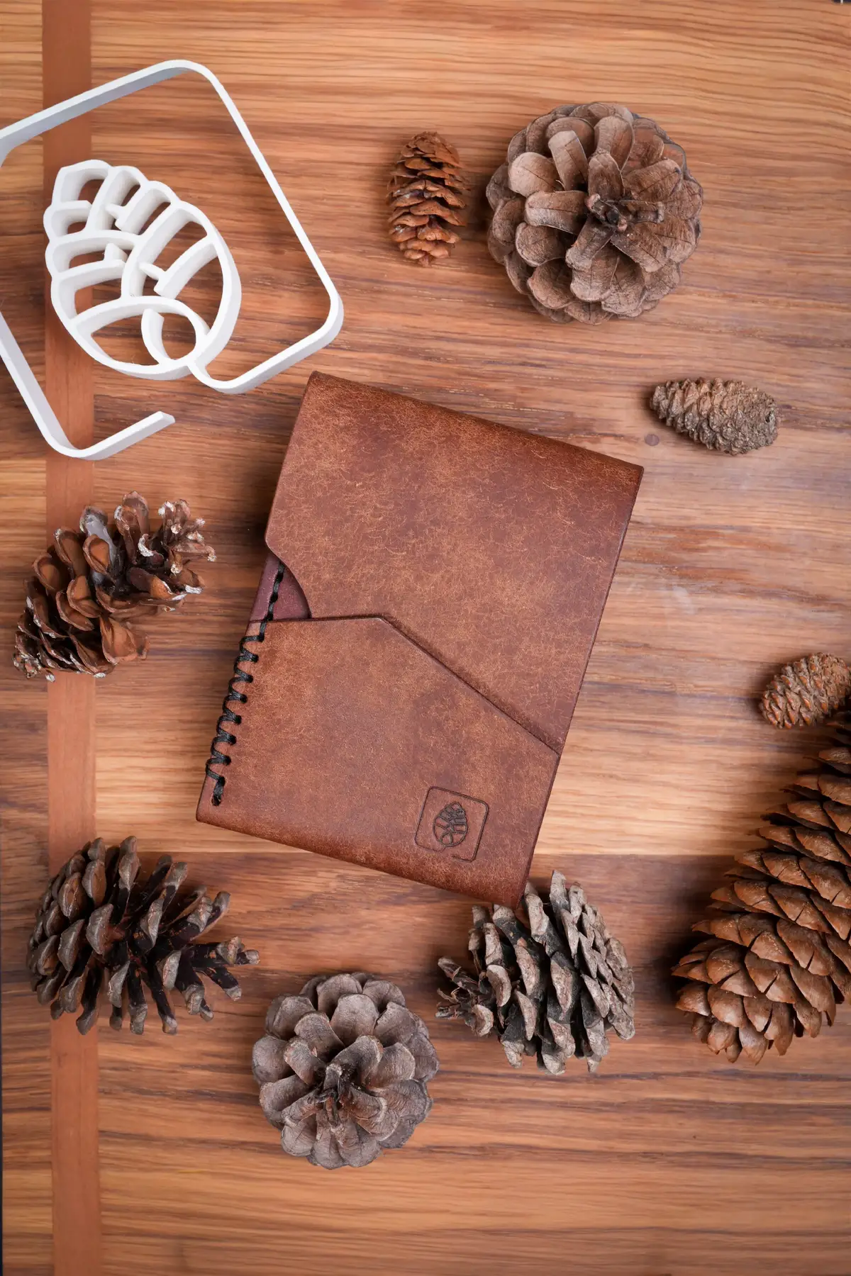 @Of Bark & Bloom Leather co