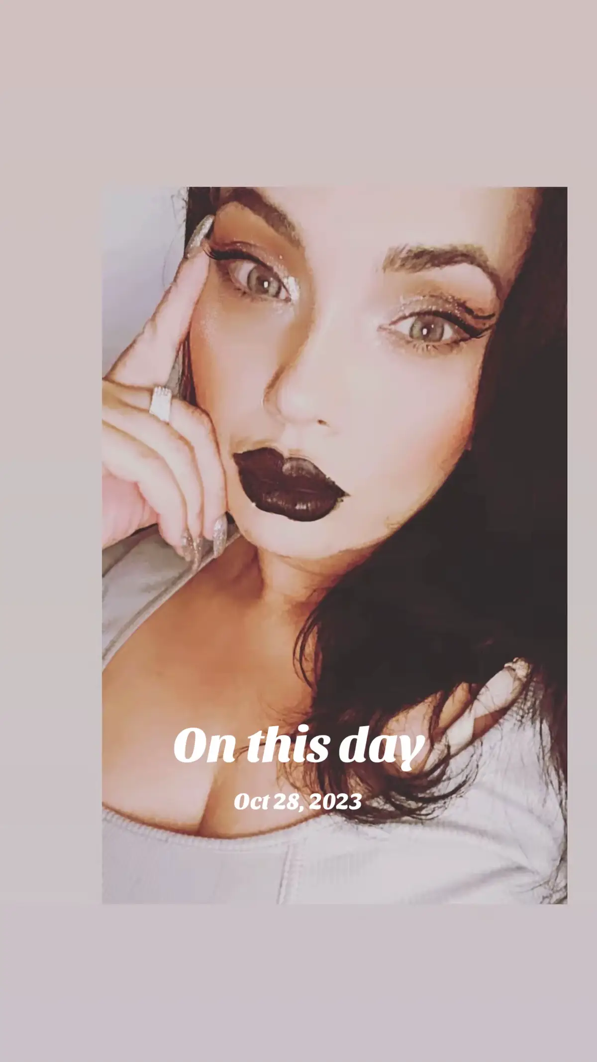 @๐ LLADY VIXEN ๐