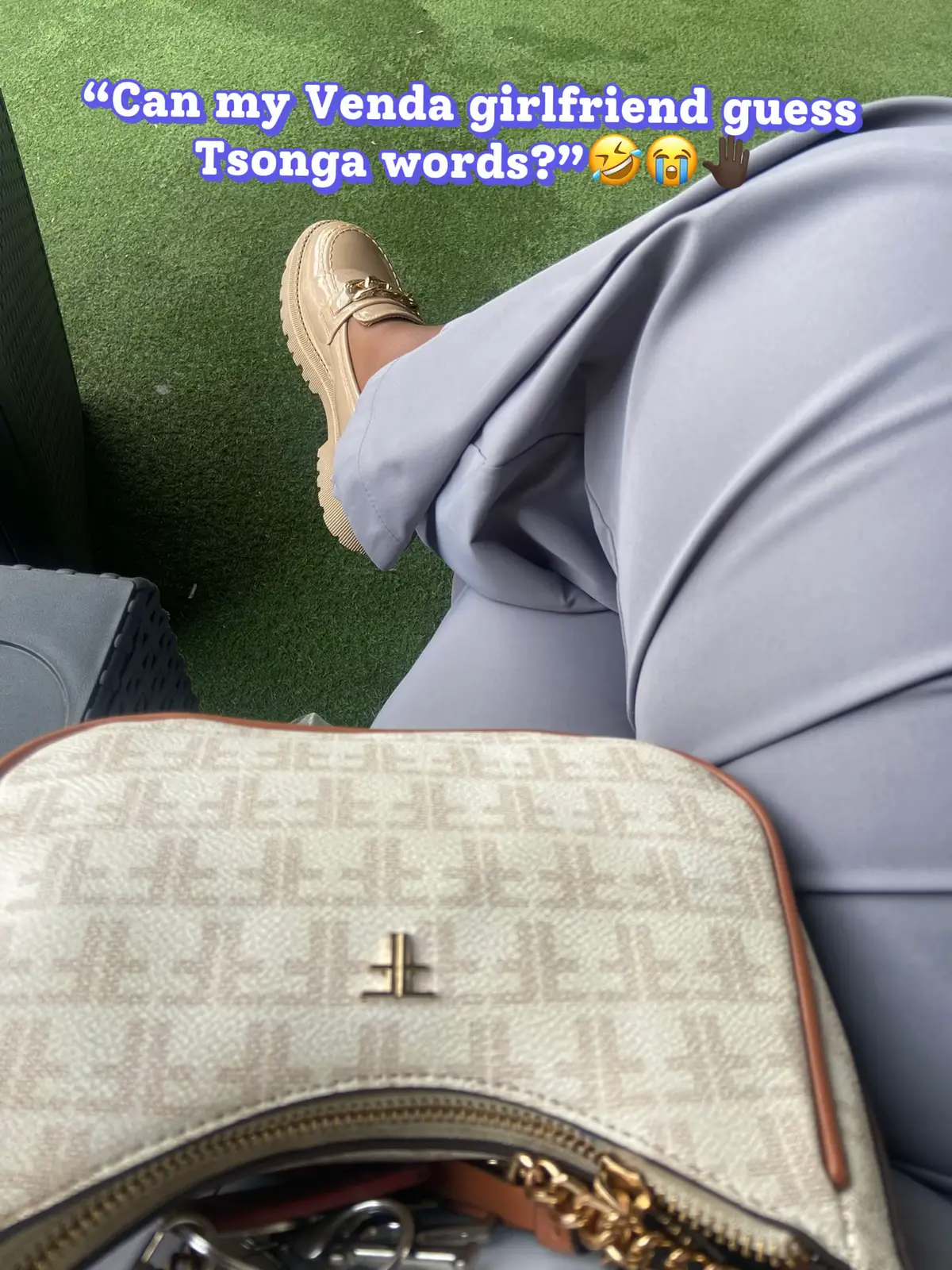 @roshumanakani