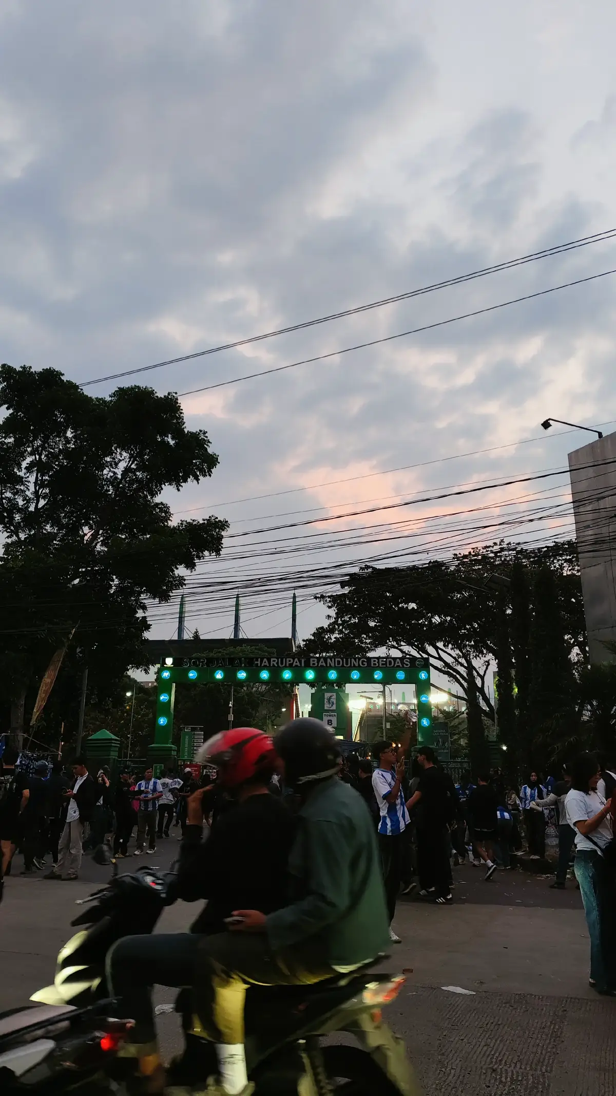 @Nash•なみく