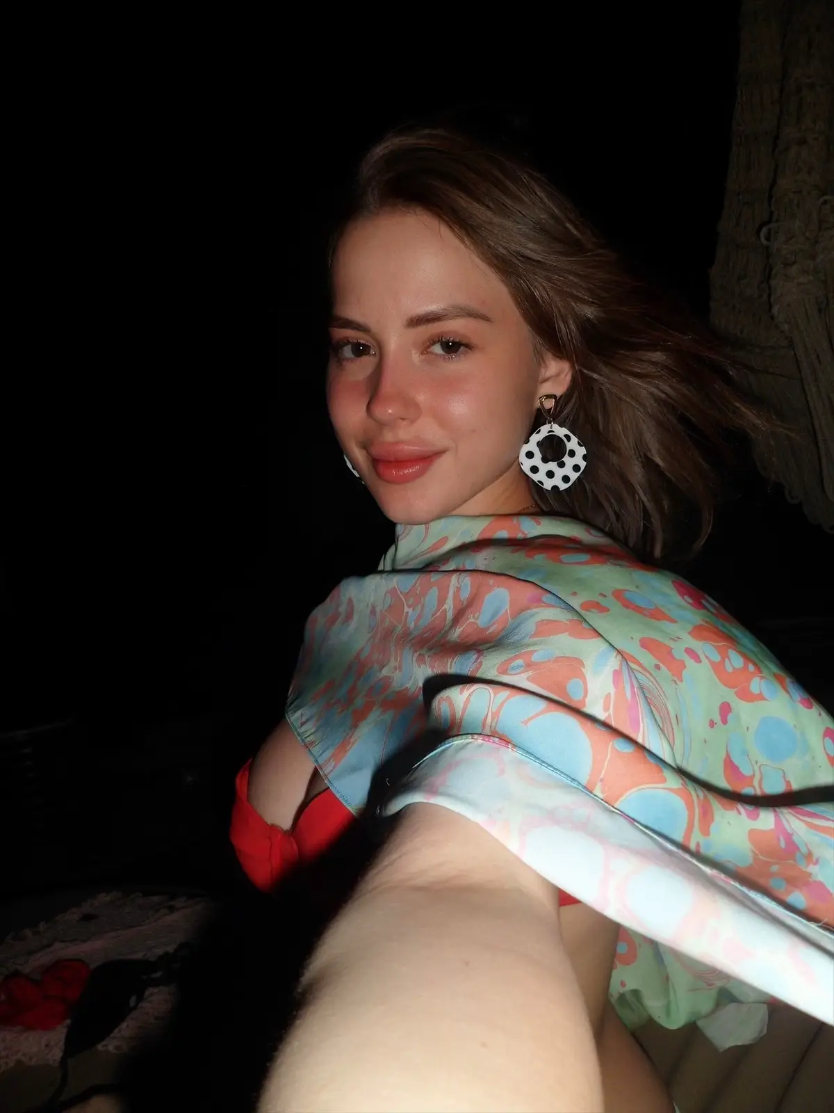 @Kucukgoldensude