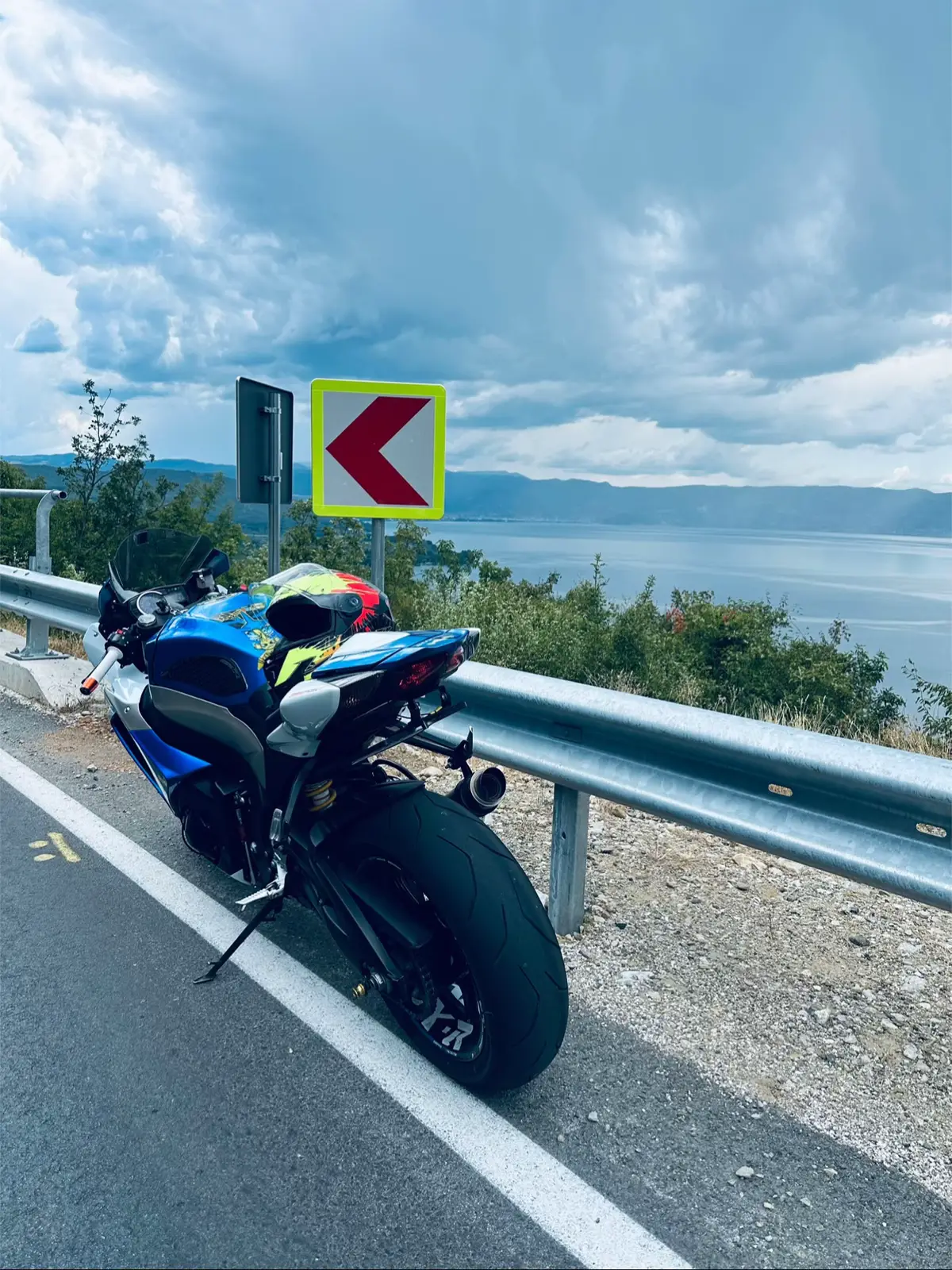 @blizzzznak.