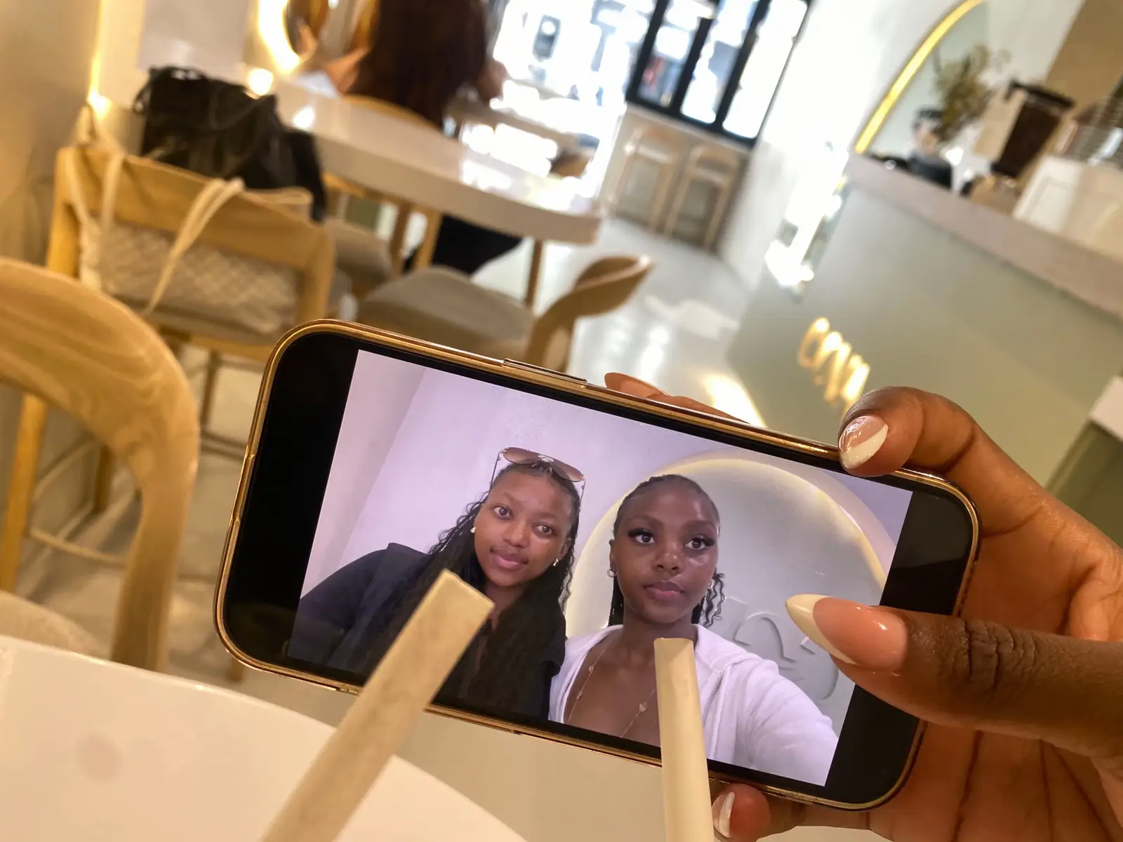 @Tiny🎀