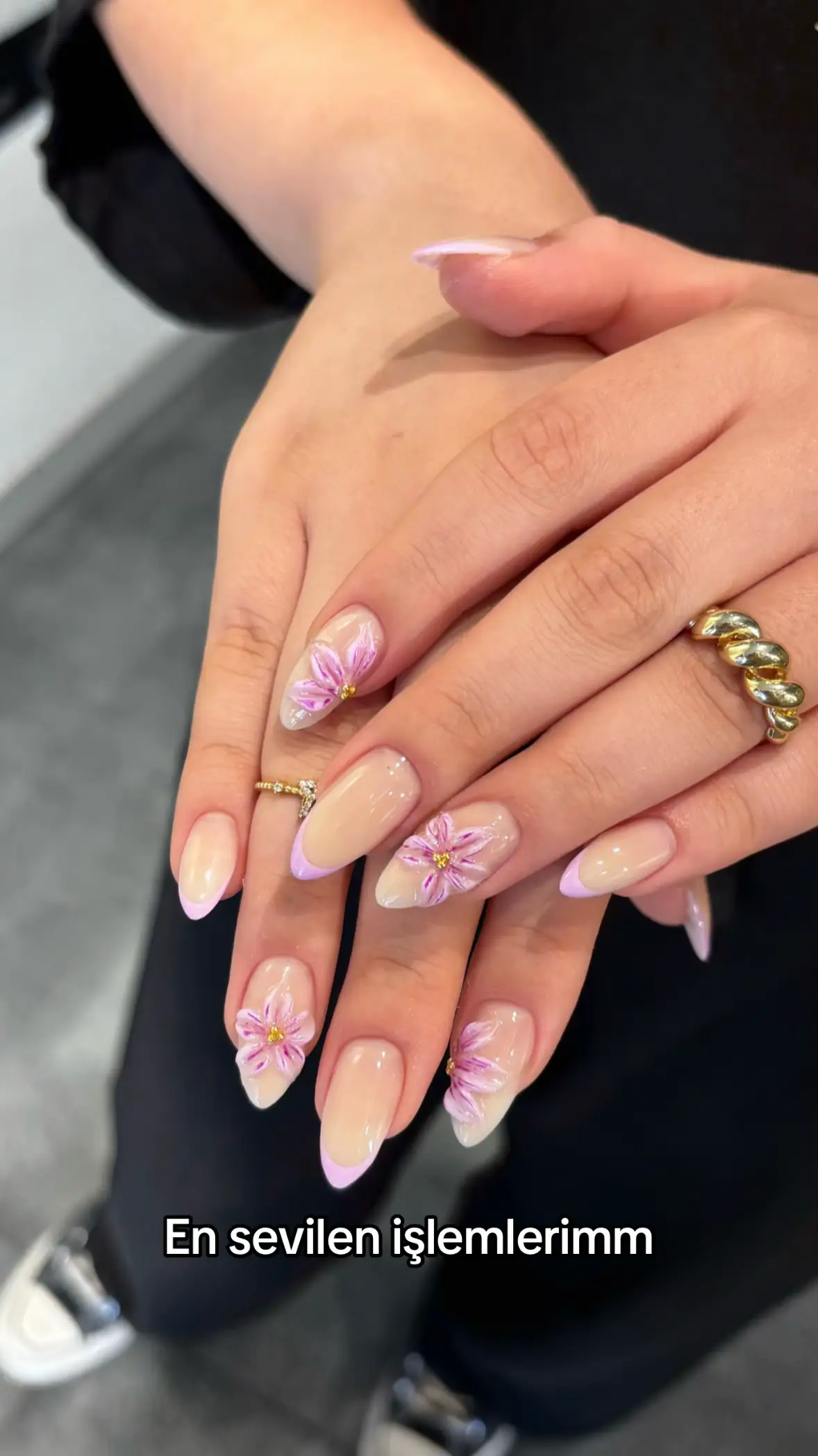 @esinnailss